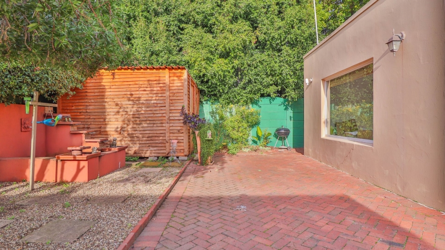 3 Bedroom Property for Sale in Pinelands Western Cape